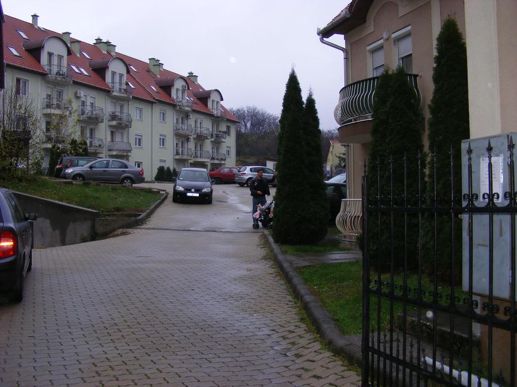 Kristaly Apartman Eger Room photo